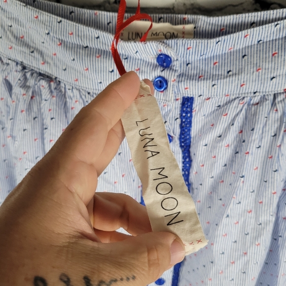 LUNA MOON | vintage inspired button down front slit moon stripe print skirt - Picture 6 of 9